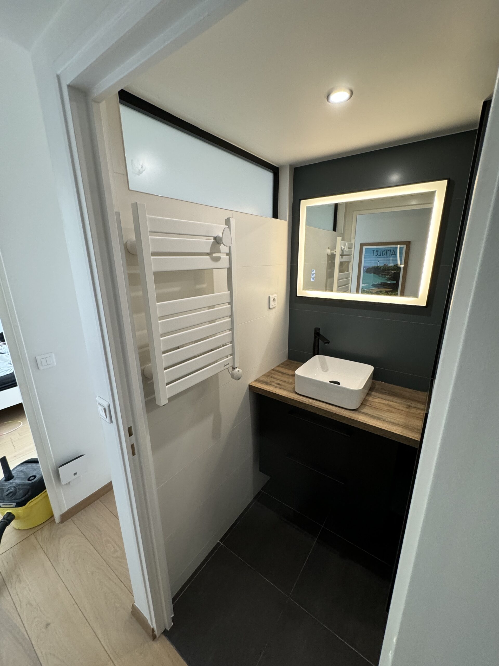 Salle de bain après rénovation par 3S RENOV'